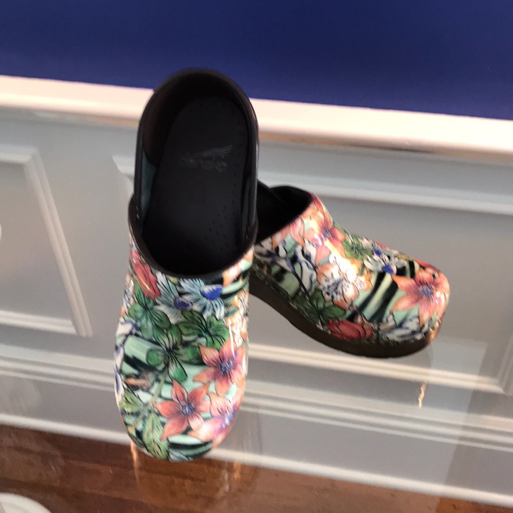 Dansko Professional  Tiger Lily Clogs